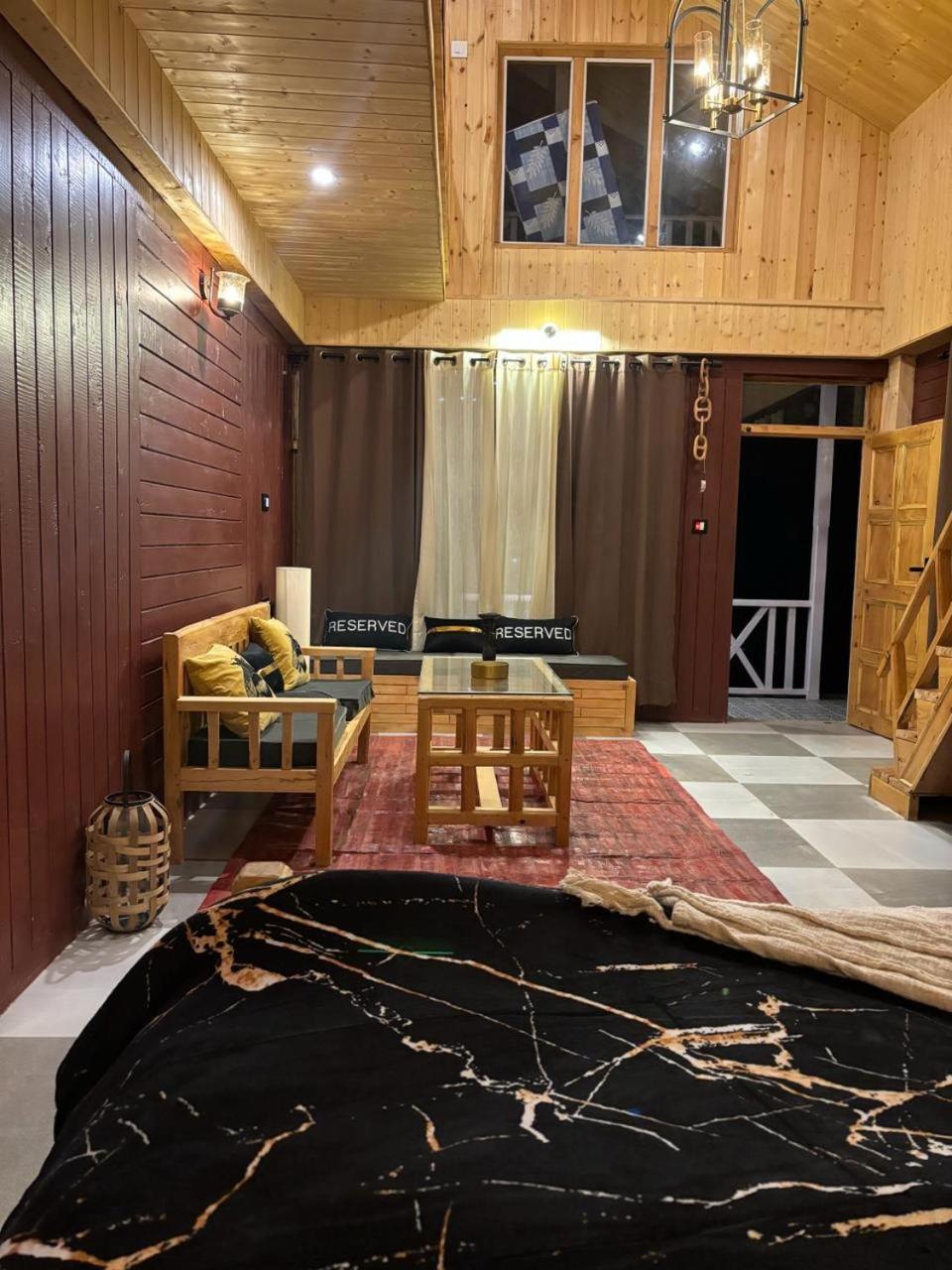 Apartament Soho House Jibhi Zewnętrze zdjęcie