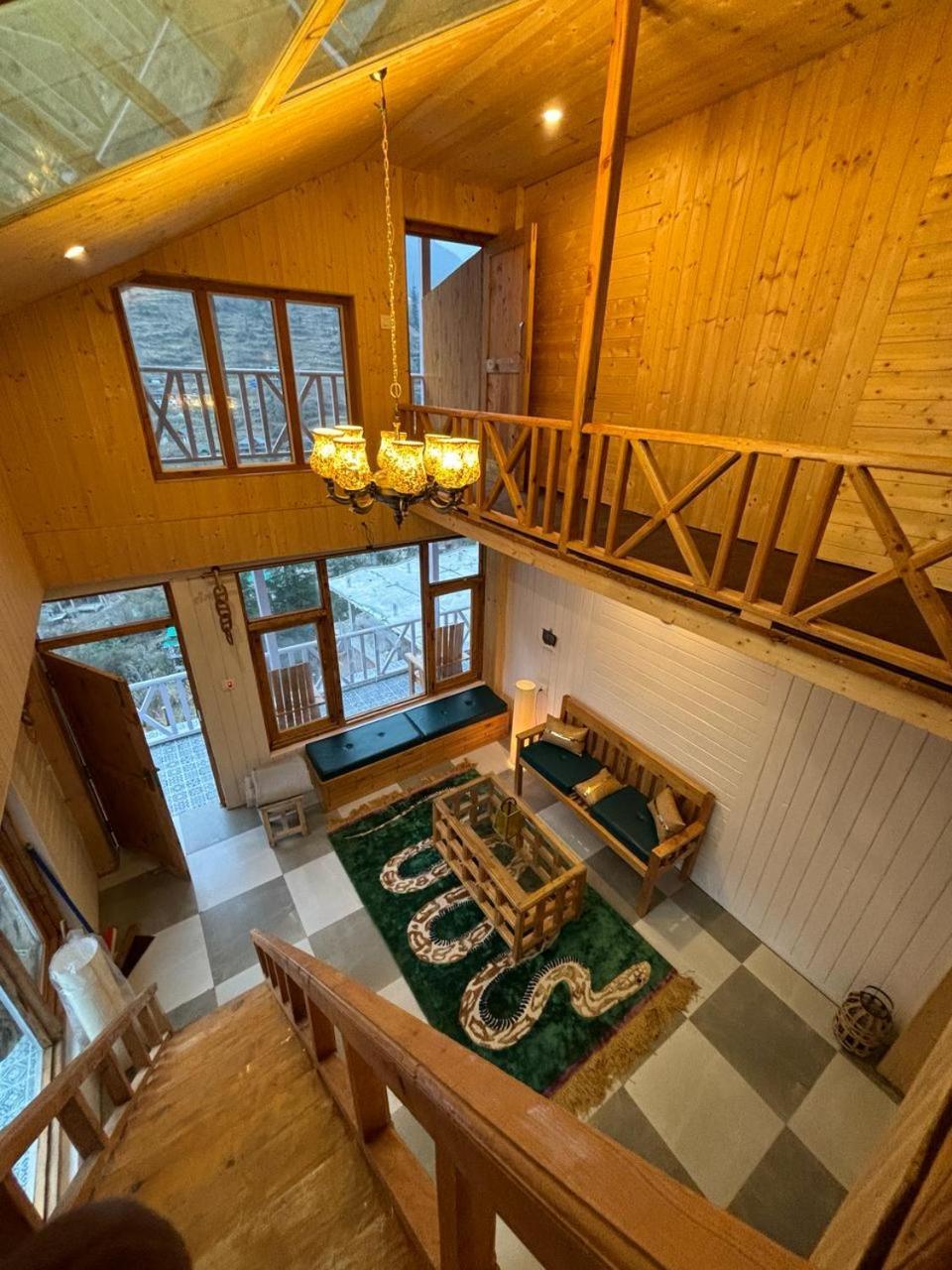 Apartament Soho House Jibhi Zewnętrze zdjęcie