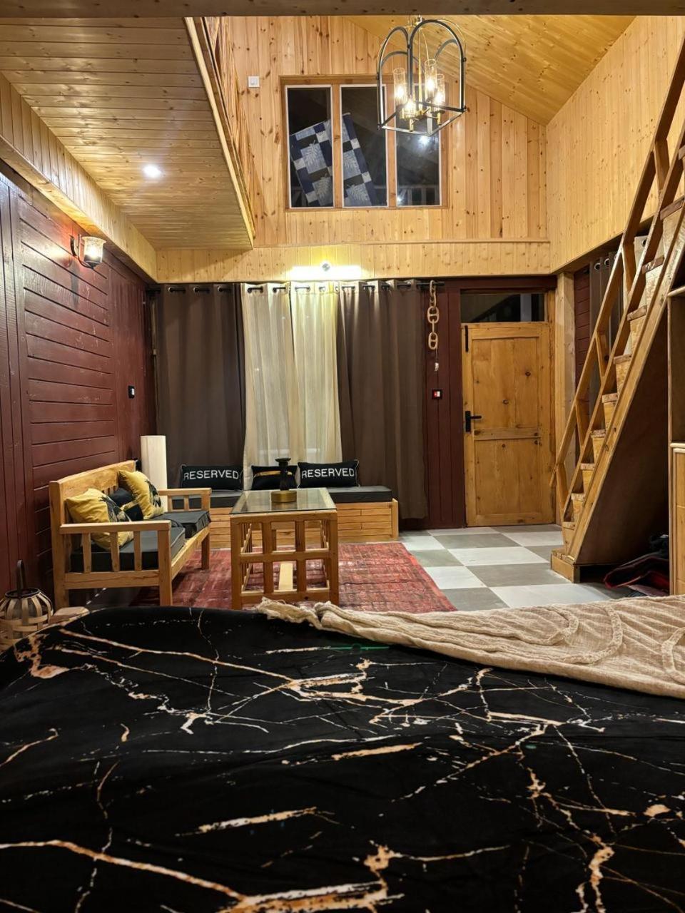 Apartament Soho House Jibhi Zewnętrze zdjęcie