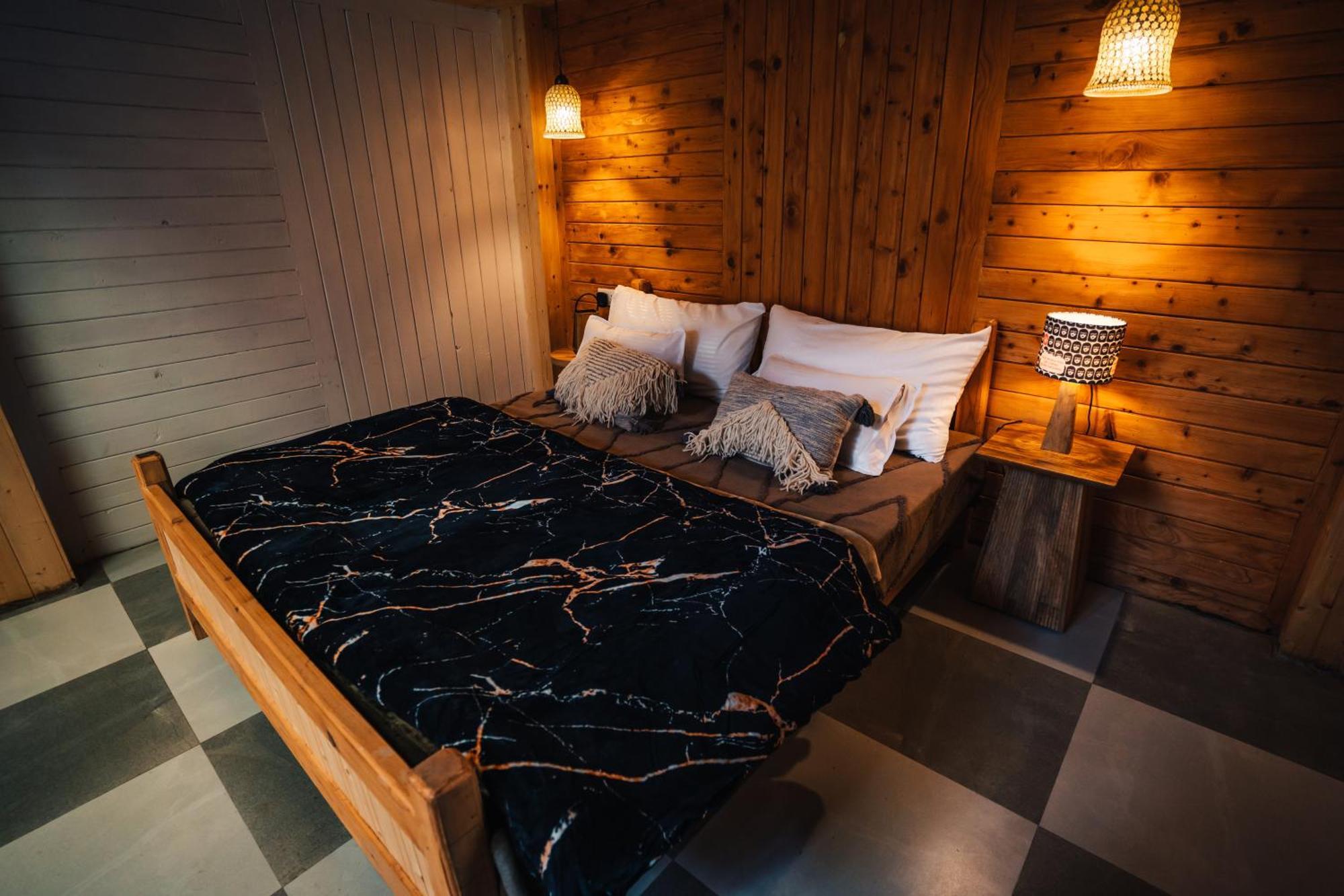 Apartament Soho House Jibhi Zewnętrze zdjęcie